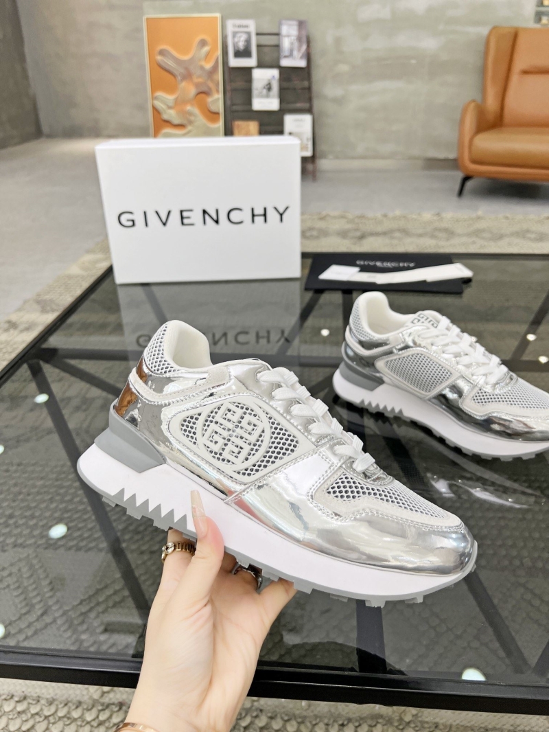 Givenchy Sneakers